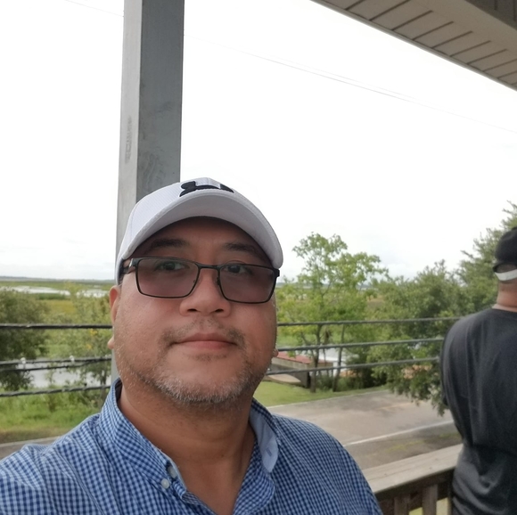 Profile Picture of Ray Tibayan (@krayzr7) on Poshmark