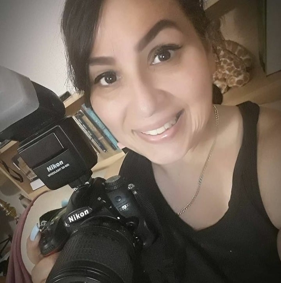 Profile Picture of Ida Perez (@perezida98) on Poshmark