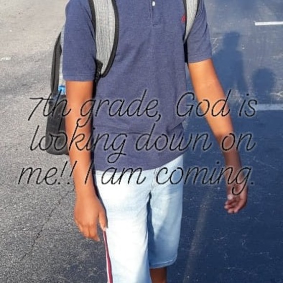 Profile Picture of Vane Realsoul (@soulvaneg) on Poshmark