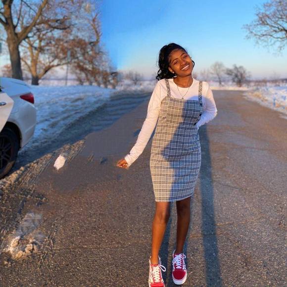 Profile Picture of Grace David (@tddana) on Poshmark