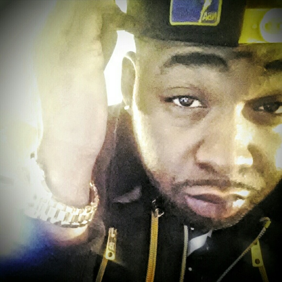 Profile Picture of Marcus Faulkner (@marcus4489) on Poshmark