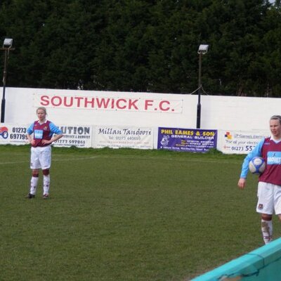 Profile Picture of Alexandra Keown (@alex_keown) on Twitter