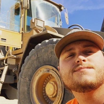 Profile Picture of Bricks (@ThomasDoesWork) on Twitter
