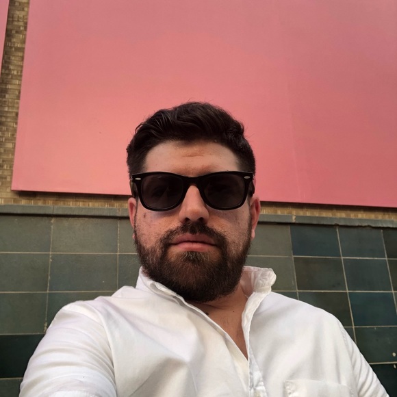 Profile Picture of Chris Gallegos (@cgb182) on Poshmark