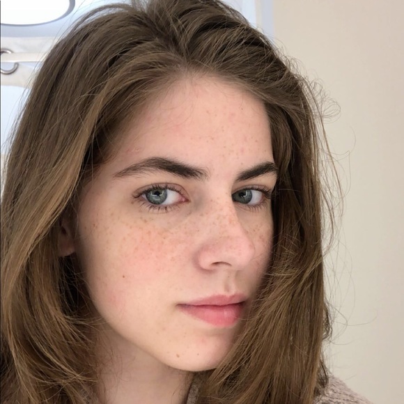 Profile Picture of Alex Sessions (@alexsessions) on Poshmark