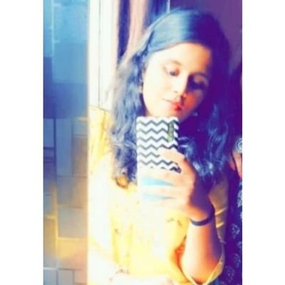 Profile Picture of Riya Mishra (@riyaamishra14) on Twitter