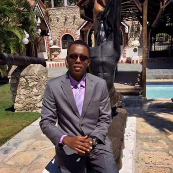 Profile Picture of Cleonas junior Destine (@cleonasjuniord4) on Poshmark