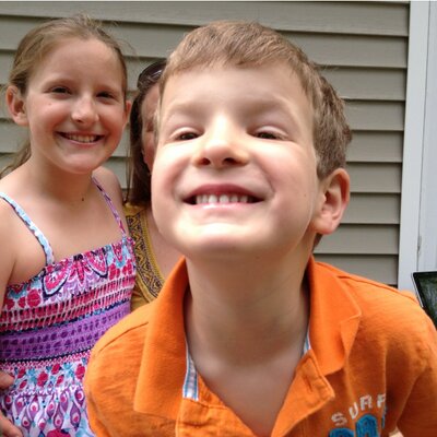 Profile Picture of Danielle Recine (@daniellerecine) on Twitter