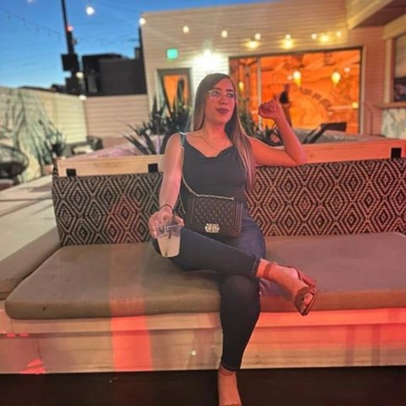 Profile Picture of Glendy Parra (@glendylaflaca37) on Poshmark