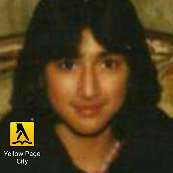 Profile Picture of Mora Tolentino (@mora734) on Poshmark