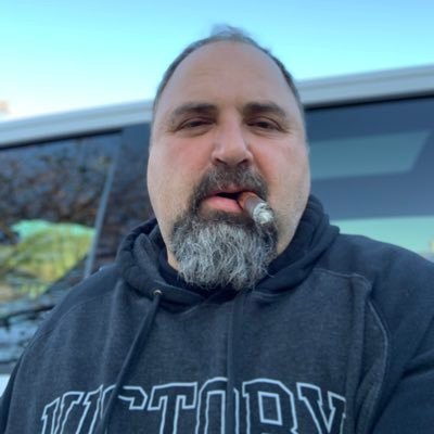 Profile Picture of Steve Stefanidis (@greek29) on Twitter