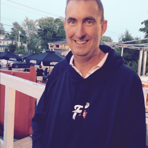 Profile Picture of David Stringer (@davestringer1) on Poshmark