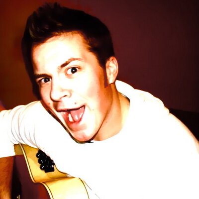 Profile Picture of Robbie Sutton (@rahhb) on Twitter