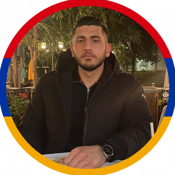 Profile Picture of Narek Ekmekchyan (@narek) on Poshmark