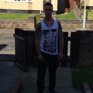 Allan Maiden - Myspace Profile Picture of Allan Maiden (@maiden1988) on Myspace