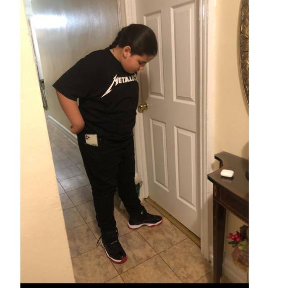 Profile Picture of Ivan Suarez (@kadf) on Poshmark