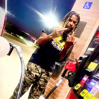 Profile Picture of Jonathan Hicks (@hicksjonathan) on Instagram