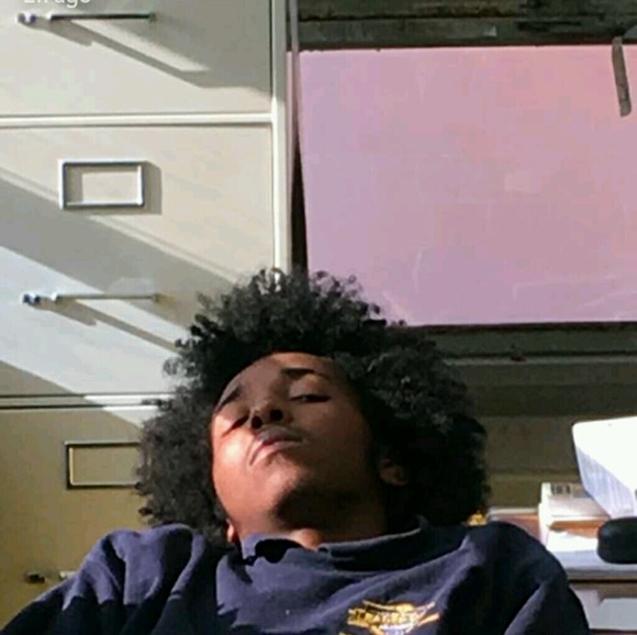 Profile Picture of Brian Brown (@brianbrown607) on Poshmark