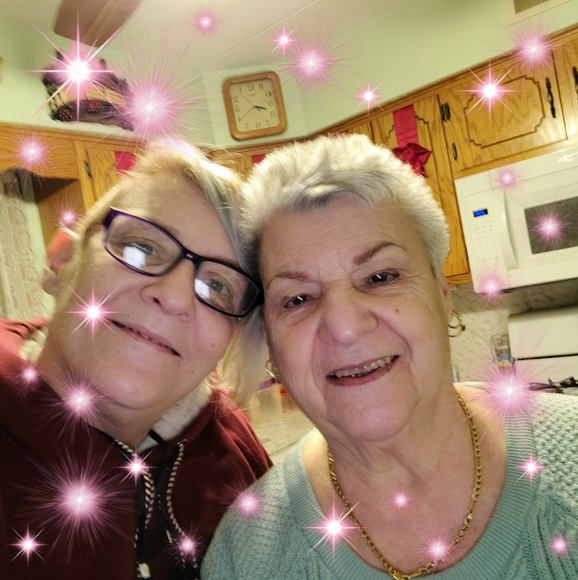 Profile Picture of Gina Pignato (@hisloss2004) on Poshmark