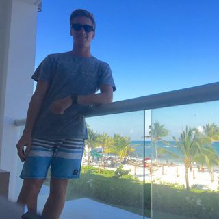 Profile Picture of Cameron Sacks (@cameron.sacks.3) on Facebook