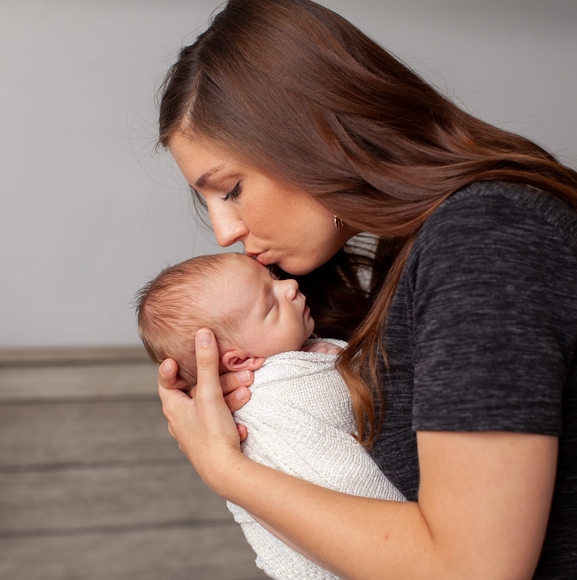 Profile Picture of Allie Zettler (@alliezettler) on Poshmark