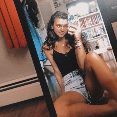 Profile Picture of Alyssa Harrington (@alyssa_harr) on Twitter