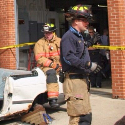 Profile Picture of Bob Otter (@BobOtter911) on Twitter