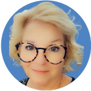 Profile Picture of LoriAnn (@loriwaite) on Tiktok