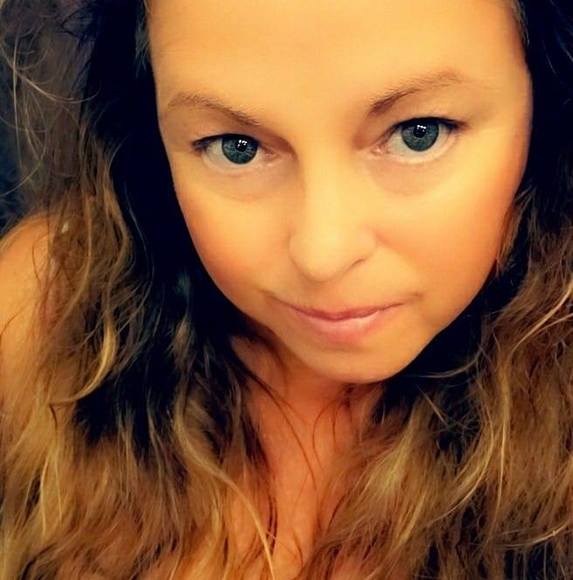 Profile Picture of Lisa Conlin driggers (@lisadriggers) on Poshmark