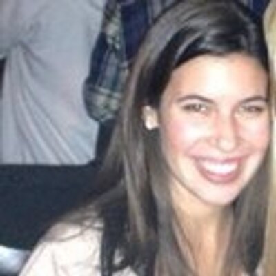 Profile Picture of Lisa (@lisamonette) on Twitter