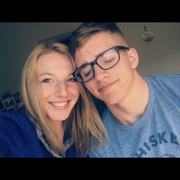 Profile Picture of Riley Bollheimer (@rileybollheimer) on Poshmark