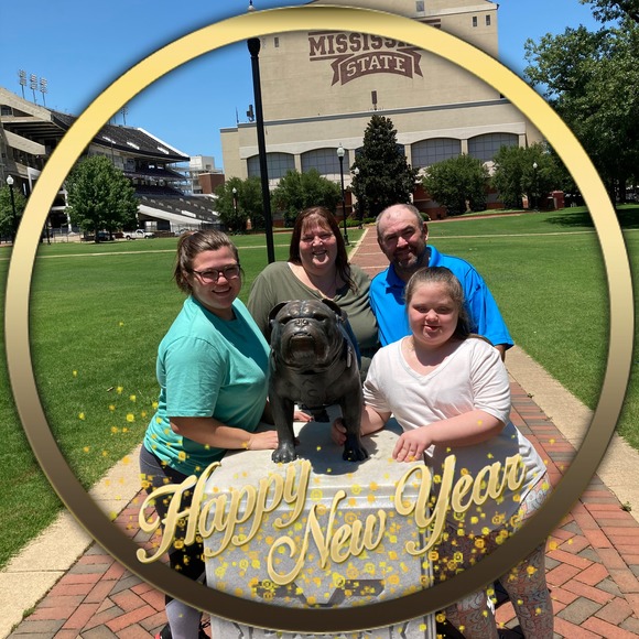 Profile Picture of Renee Bailey (@stagemomfla) on Poshmark