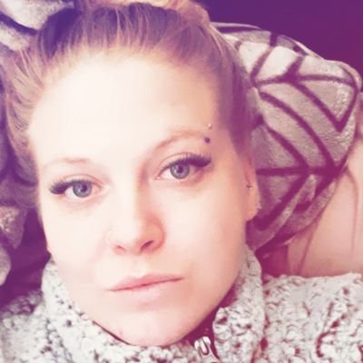Profile Picture of Mountain_Maiden (@DingmannRebecca) on Twitter