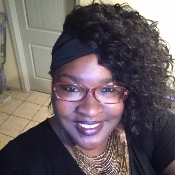 Profile Picture of Phillis Wilson (@mskiak) on Poshmark