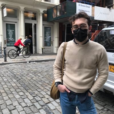 Profile Picture of William Chandler (@simp_le_plan) on Twitter