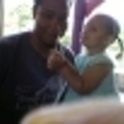 Profile Picture of Ian Randall Jarrett (@e_zbake420) on Twitter
