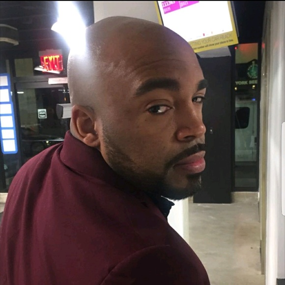 Profile Picture of Lawrence Bennett (@princelz) on Poshmark