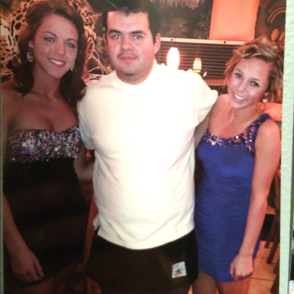 Profile Picture of Shauna Larson (@shaunalarson) on Poshmark