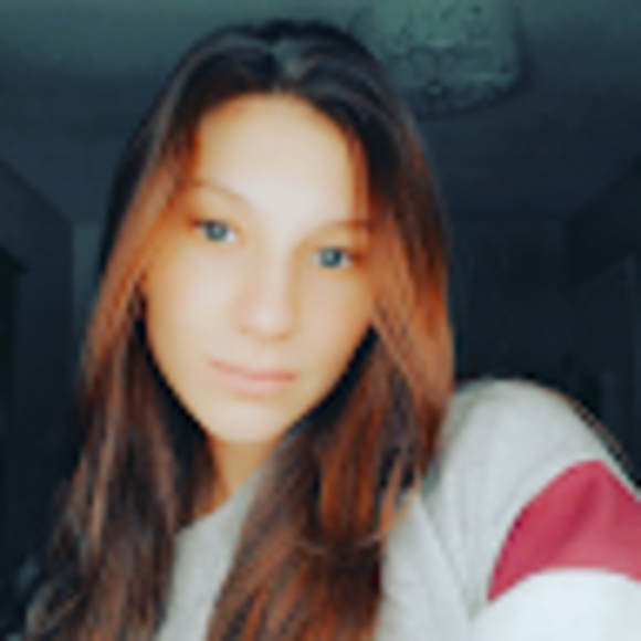 Profile Picture of Meg Koenig-croft (@megankc33) on Poshmark