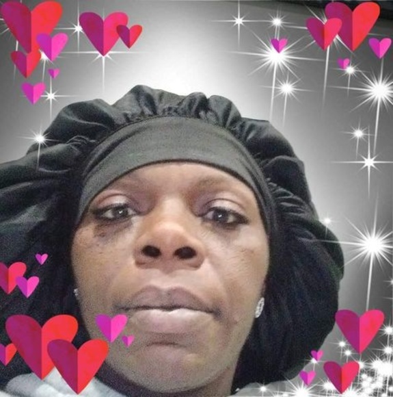 Profile Picture of Contrada Junius (@contrada_junius) on Poshmark