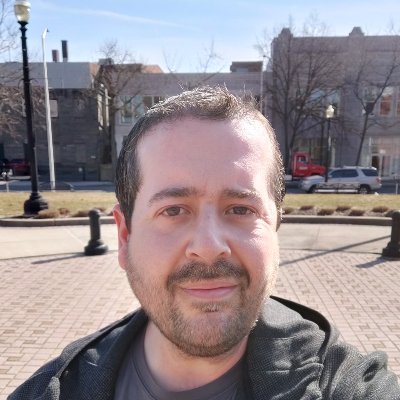 Profile Picture of Shawn (@slycon) on Twitter