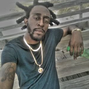 Profile Picture of Alto Daniels (@SlackyDan1985) on Twitter