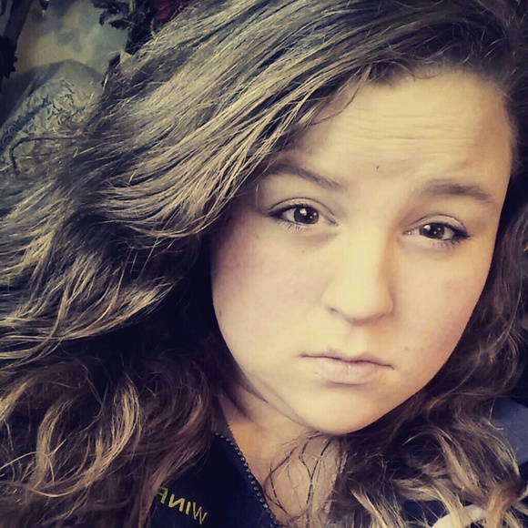 Profile Picture of Robin Lehman (@robinlehman) on Poshmark