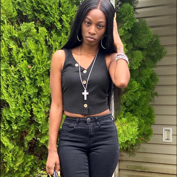 Profile Picture of Jonique Welsh (@msjwelsh2015) on Poshmark