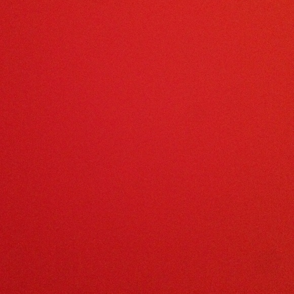 Profile Picture of Emily Hartson (@emilyhartson) on Poshmark