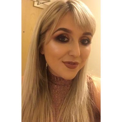 Profile Picture of Amy McLaughlin (@AmyM1520) on Twitter