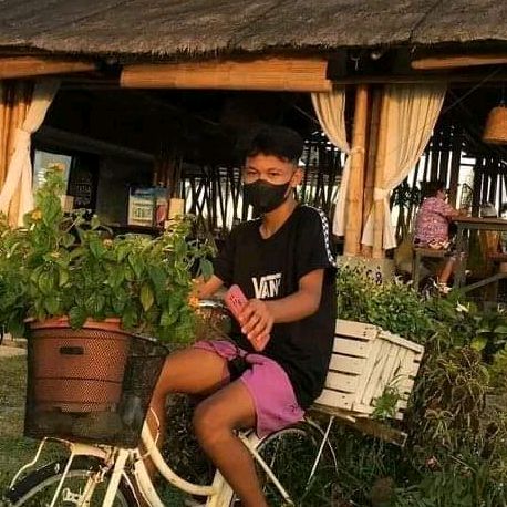 Profile Picture of Kenn?? (@kennethsocia) on Tiktok