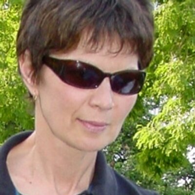 Profile Picture of Maureen Russell (@Ihatemice) on Twitter