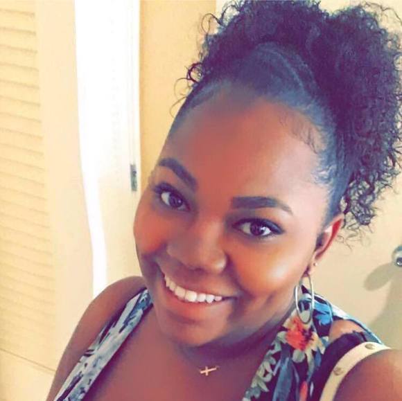 Victoria Franciscous - Poshmark Profile Picture of Victoria Franciscous (@torifranciscous) on Poshmark