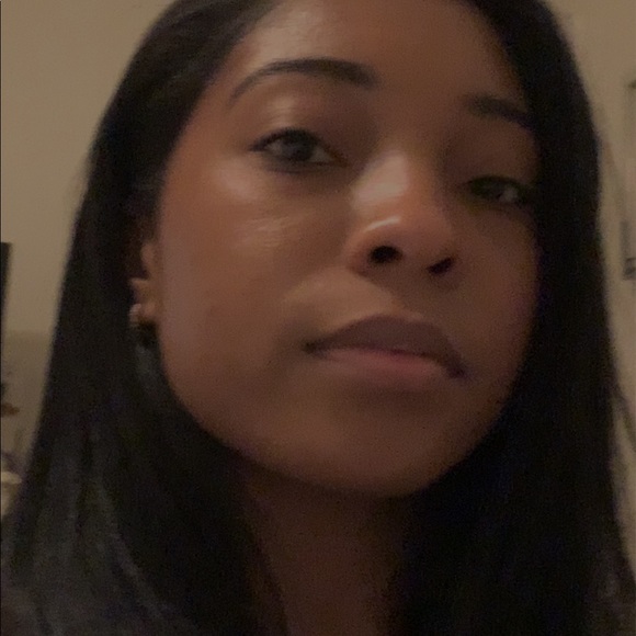 Profile Picture of Bryanna Chung (@bryanna_chung) on Poshmark